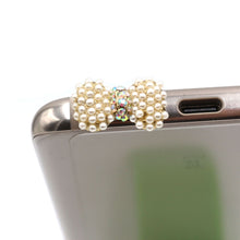 Load image into Gallery viewer, Small Pearl With Diamond Bow Design