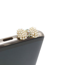 Load image into Gallery viewer, Small Pearl With Diamond Bow Design
